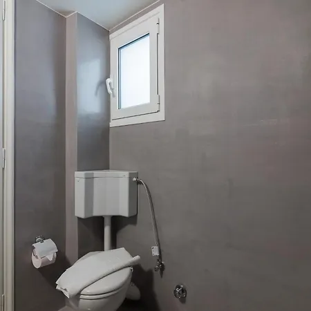 Coloneum 1bd Cozy In Kolonos * Athens