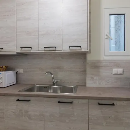 Apartment Coloneum 1bd Cozy In Kolonos
